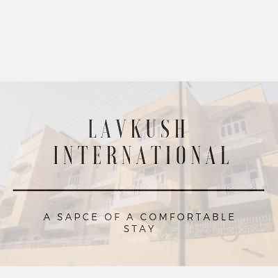 فندق فاراناسيفي  Lav Kush International المظهر الخارجي الصورة